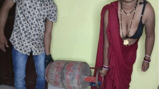 Indian Desi Amateur Couple Fucked Standing Style In The Kitchen Video